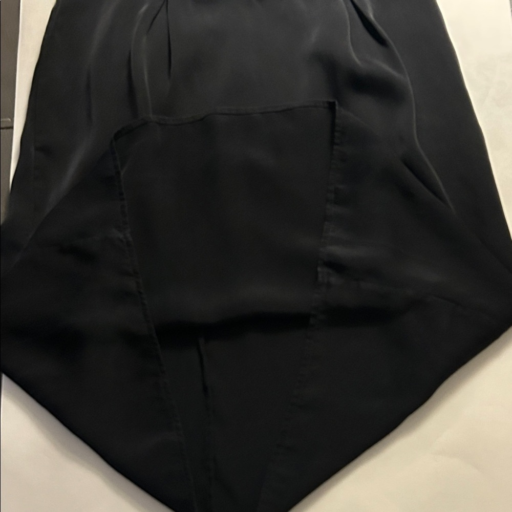 Banana Republic Silk Black Off-Shoulder Dress size 4. 100% silk - Picture 5 of 7